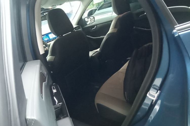 Used Ford Escape 2020 EcoBoost 245 Two-Wheel-Drive Comfort Edition
