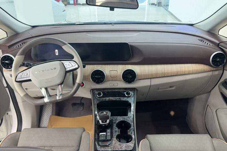 Used FORTHING Yacht 2022 1.5T DCT Chasing-the-Waves Edition