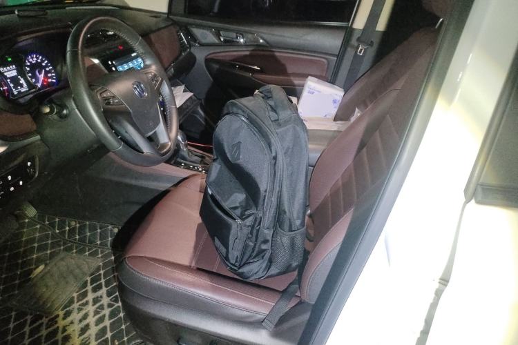 Used Changan Lingxuan 2017 1.5T Automatic Lehuo Flagship Model
