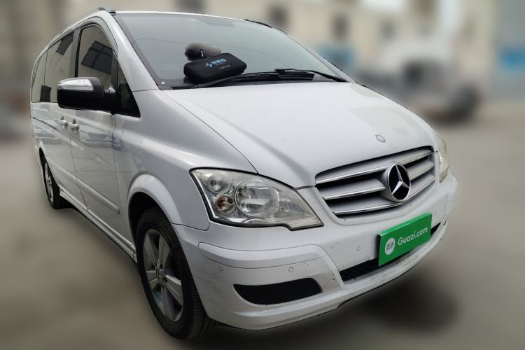 Used Mercedes-Benz Viano 2013 3.0L Comfort Edition

