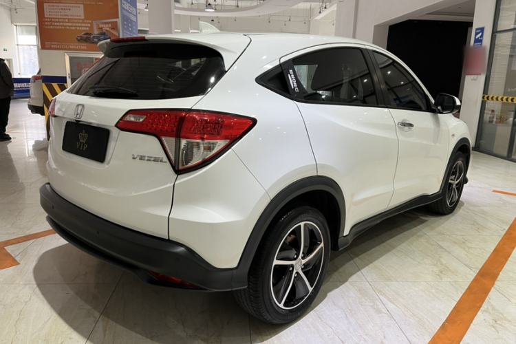 Used Honda Vezel 2020 1.5L CVT Pioneer Edition
