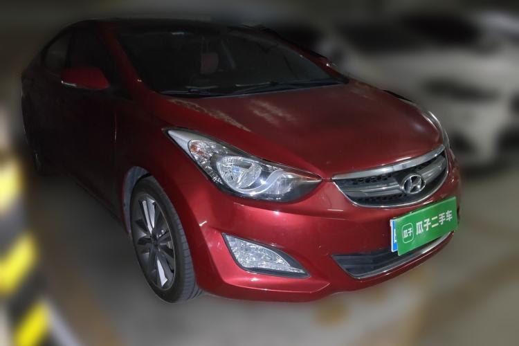 Used Hyundai Elantra (5th Generation / Langdong) 2015 1.6L Automatic Leading Model Front Right 45 Deg