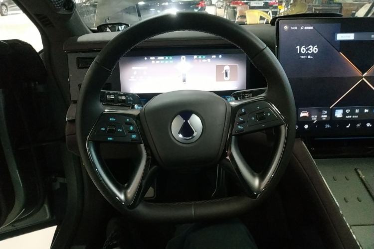 Used Denza Z9GT 2024 1100 4x4 Max First Edition