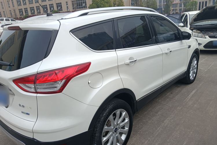 Used Ford Kuga 2015 1.5L GTDi Four-Wheel-Drive Elite Model