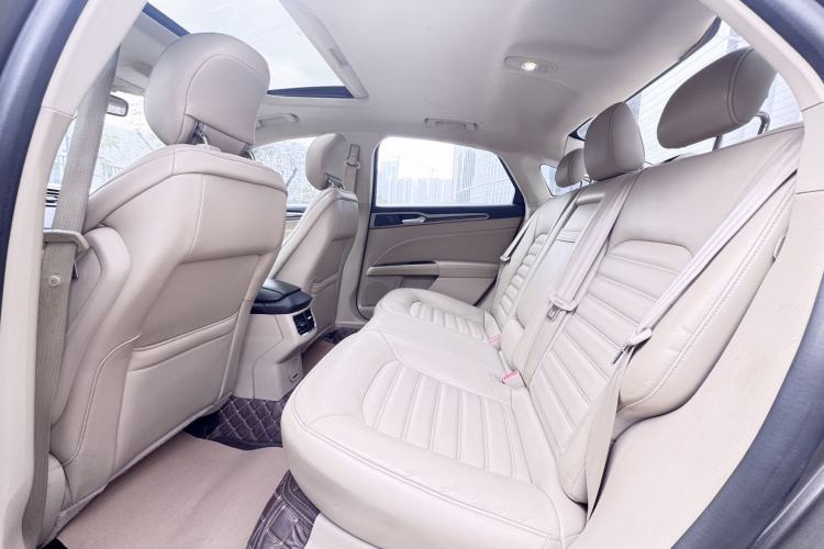 Used Ford Mondeo 2013 2.0L GTDi 200 Fashion Edition