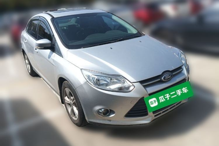 Used Ford Focus 2012 Sedan 1.6L Automatic Fashion Edition Front Right 45 Deg