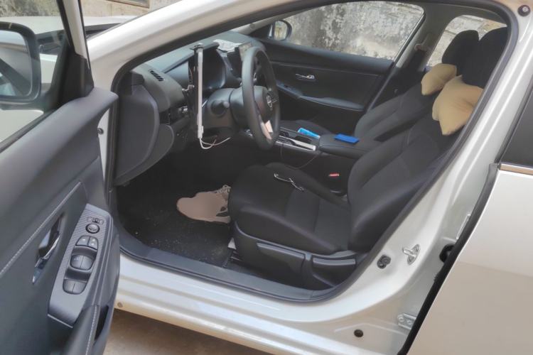 Used Nissan Sylphy 2026 Model 1.6L CVT Worry-Free Edition Driver Seat