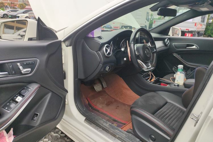 Used Mercedes-Benz CLA 2015 CLA 220 4MATIC Driver Seat