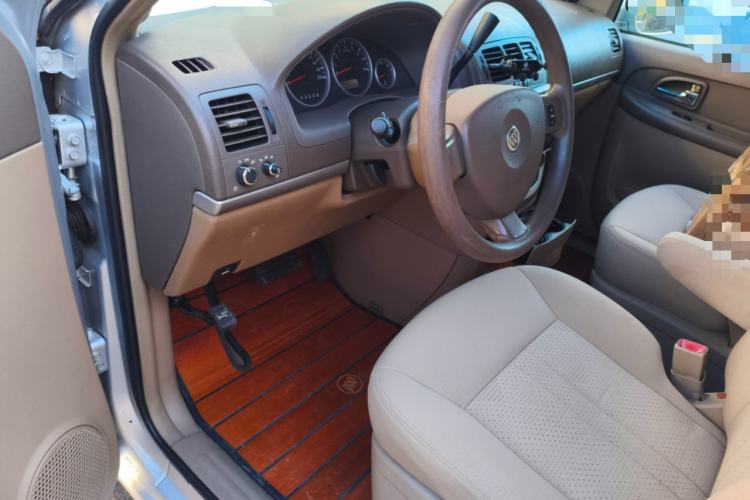 Used Buick GL8 2014 2.4L Classic Edition
