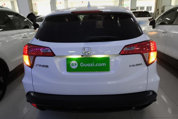 Used Honda Vezel 2020 1.5L CVT Pioneer Edition
