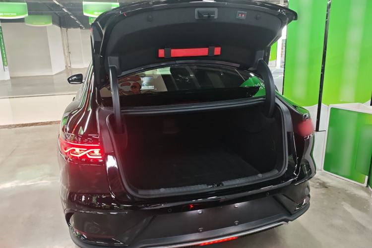 Used BYD Han 2025 DM-i 125KM Prestige Model
