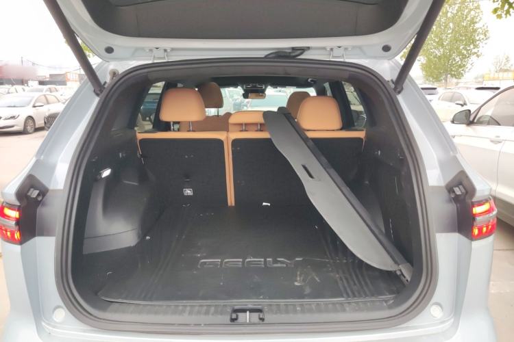 Used Geely Auto Monjaro L Extended Range Electric Version 2022 1.5T DHT Range-Extending Electric Supreme Edition
