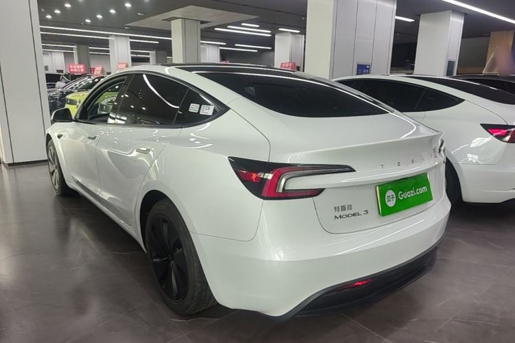 Used Tesla Model 3 2025 Rear-Wheel-Drive Version
