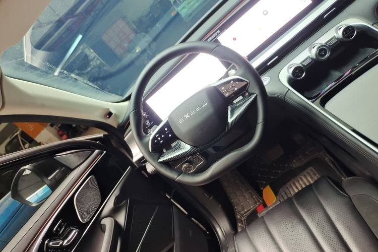 Used EXEED Lingyun 2024 400T Two-Wheel-Drive Star Prestige Edition Steering Wheel
