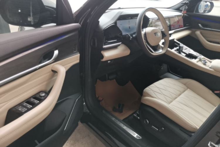 Used Geely Auto Monjaro L 2025 Dongfang Yao 2.0TD Automatic Lanxing Edition
