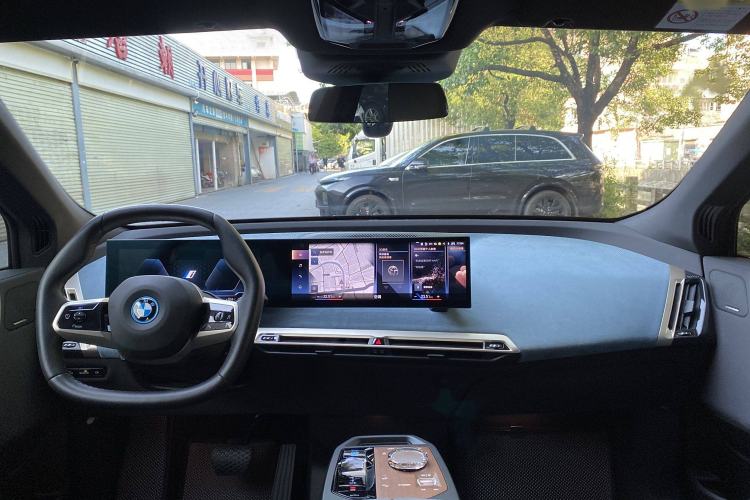 Used BMW iX 2022 xDrive40