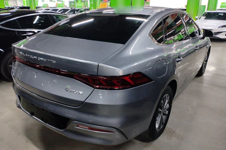 Used BYD Qin PLUS 2024 HONOR Edition DM-i 55KM Leading Model
