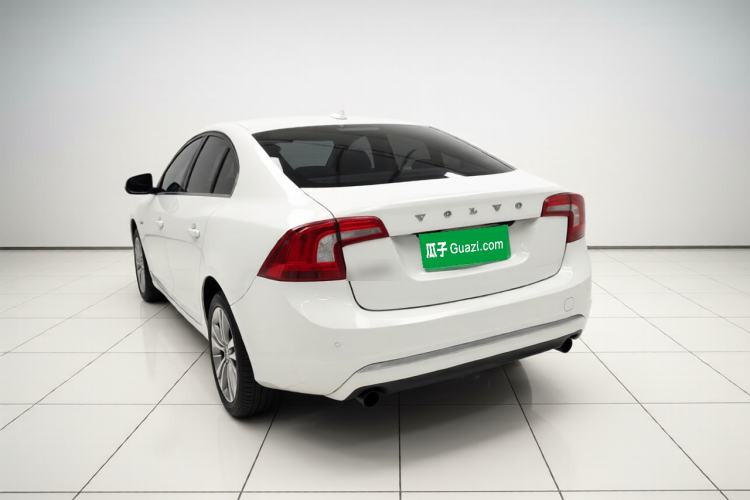 Used Volvo S60 2015 S60L 2.0T Zhiyuan Edition