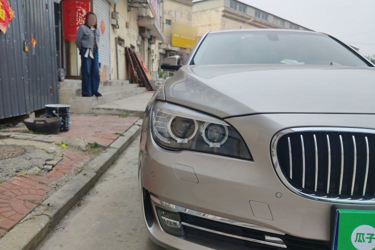 Used BMW 7 Series 2013 730Li Luxury Model Right Front Headlight