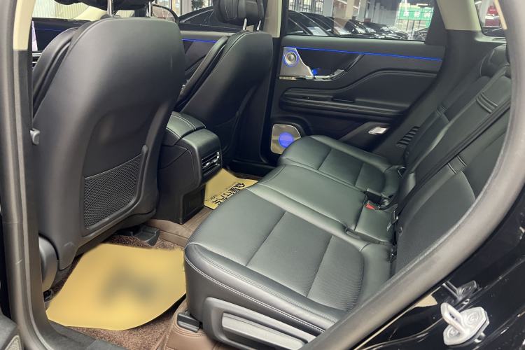 Used Lincoln Corsair 2024 1.5T Two-Wheel Drive Deluxe Hybrid Version Interior 9