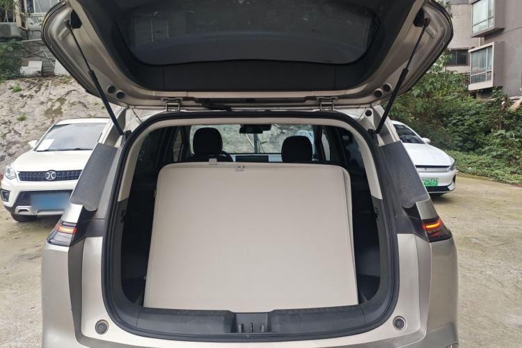 Used AION Y 2022 Plus 70 Tech Edition Trunk