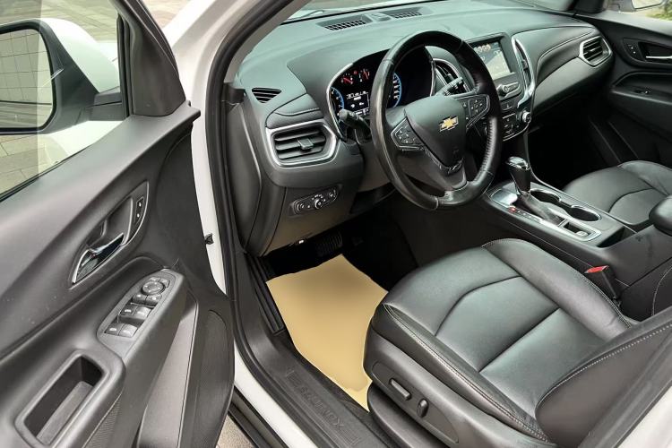 Used Chevrolet Equinox 2019 535T Automatic Chijie Edition China V Standard Driver Seat