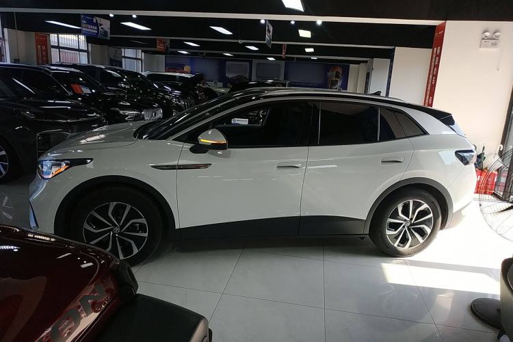 Used Volkswagen ID.4 X 2024 Pure & Smart Edition