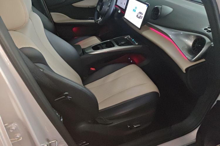 Used BYD Dolphin 2025 Intelligent Driving Version 410 km Fashion Edition Right Front Seat