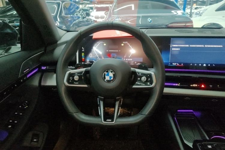 Used BMW 5 Series 2024 525Li M Sport Package