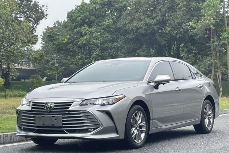 Used Toyota Avalon 2019 2.0L Luxury Edition China VI Standard