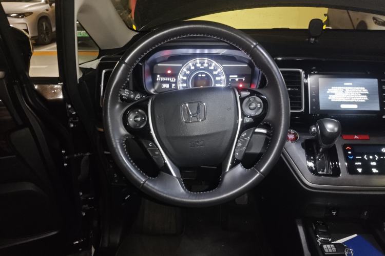 Used Honda Elysion 2016 2.4L Supreme Edition Steering Wheel