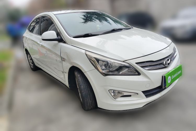 Used Hyundai Verna (older generation) 2014 1.4L Manual Fashion GS Model