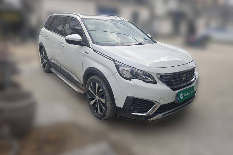 Used Peugeot 5008 2017 380THP 7-Seater Luxury Edition Front Right 45 Deg