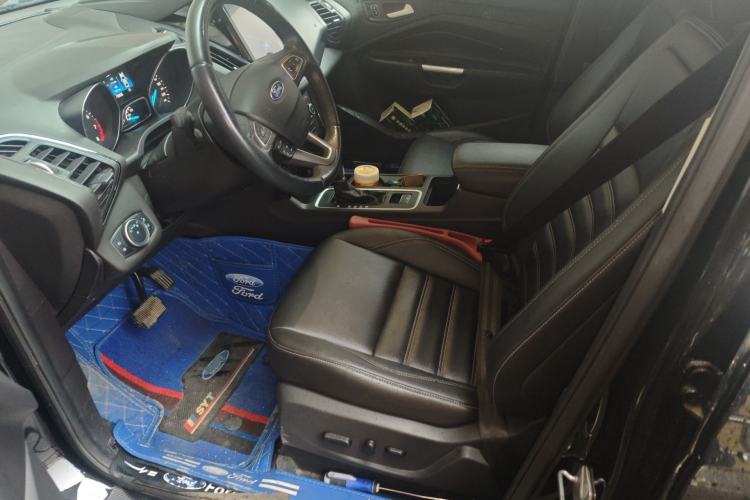 Used Ford Kuga 2019 EcoBoost 180 Two-Wheel-Drive Titanium Plus Model China VI Standard