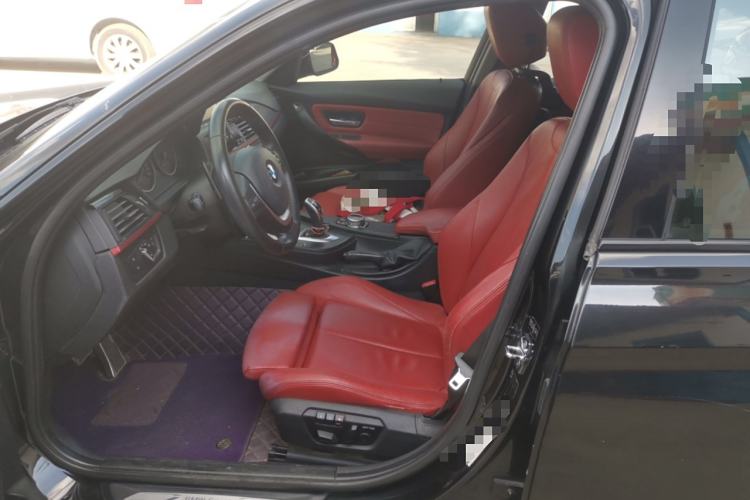 Used BMW 3 Series 2013 320i Sport Design Package
