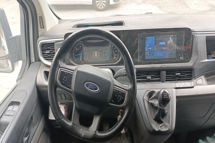 Used Ford Transit 2023 2.0T Diesel Manual Multifunction Commercial Vehicle Mid-axle Mid-roof 5/6 Seats