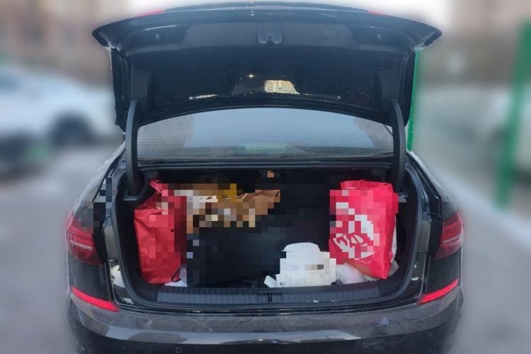 Used Volkswagen Passat New Energy 2019 430 PHEV Hybrid Elite Edition Trunk