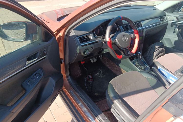 Used Volkswagen C-TREK 2018 1.5L Automatic Comfort Model