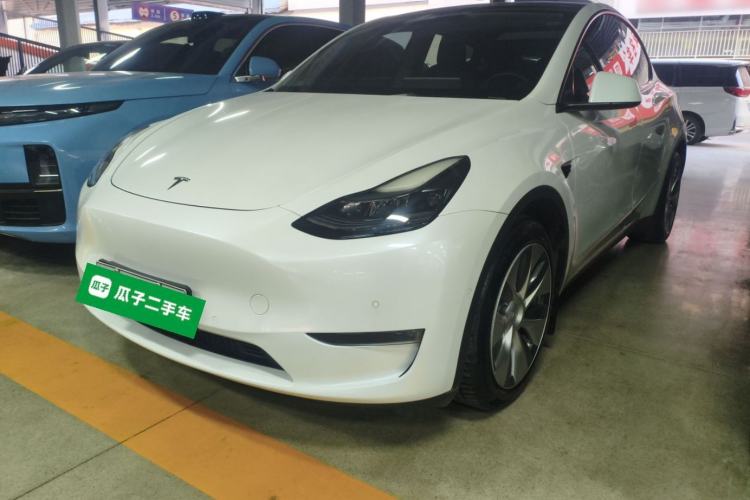 Used Tesla Model Y 2021 Long-Range All-Wheel-Drive Version