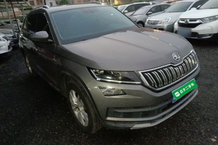 Used Skoda Kodiaq 2018 Facelifted TSI330 5-Seater Two-Wheel-Drive Luxury Enjoyment Edition
