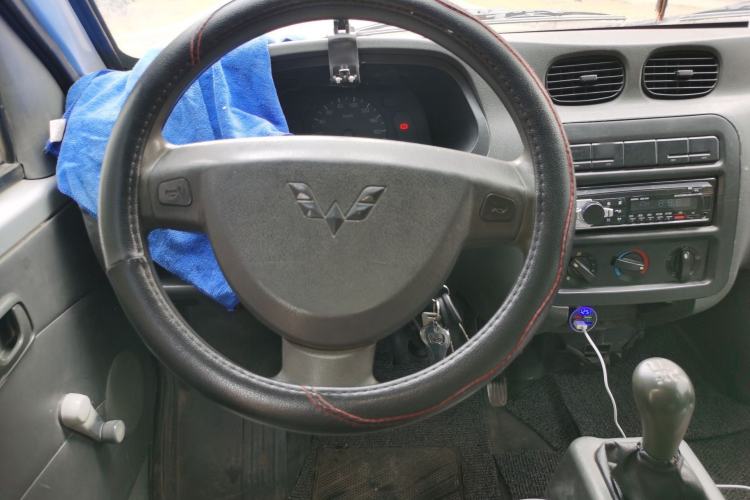 Used Wuling Zhiguang 2013 1.0L Practical Version