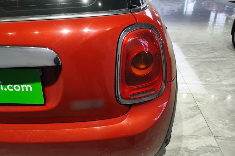 Used MINI MINI 2014 1.5T COOPER Fun
