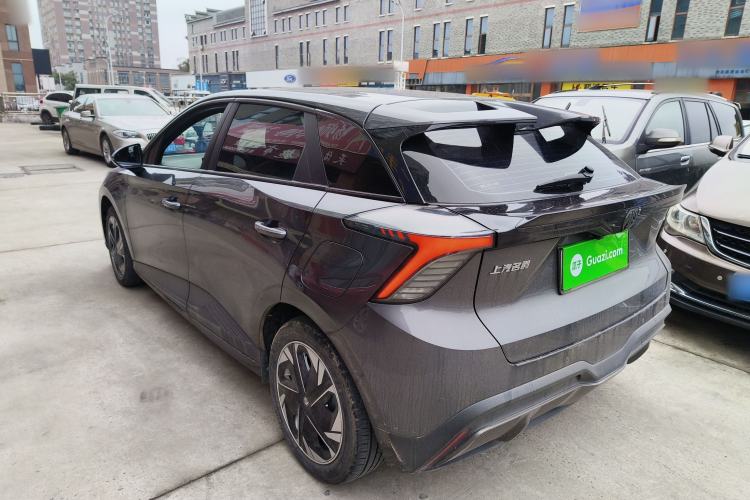 Used MG 4 EV 2023 415 km Range Sea-Faring Champion Edition
