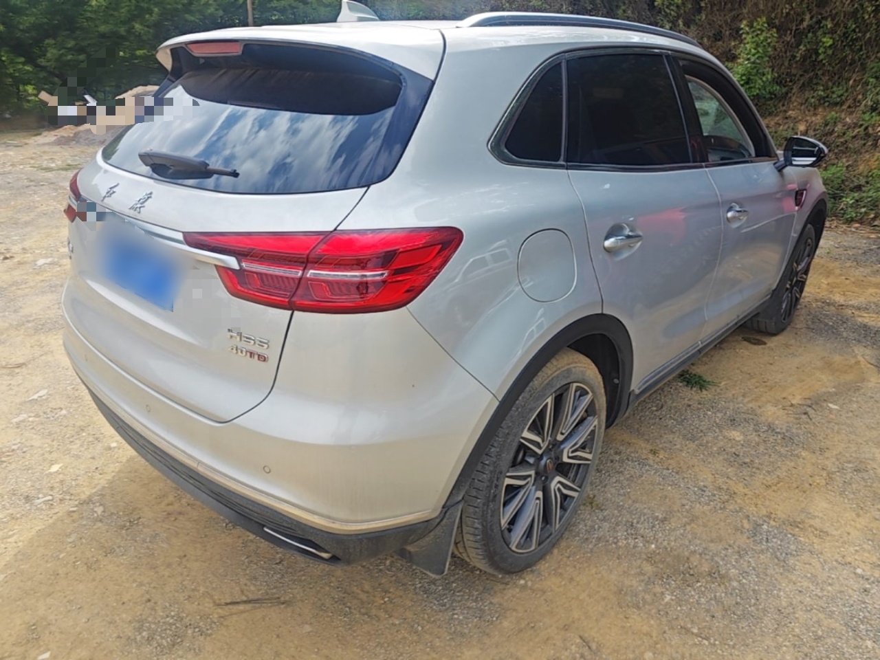 Hongqi HS5 2022 Facelifted Version 2.0T Smart Connect Flagship All-Wheel-Drive Edition — снимка 6