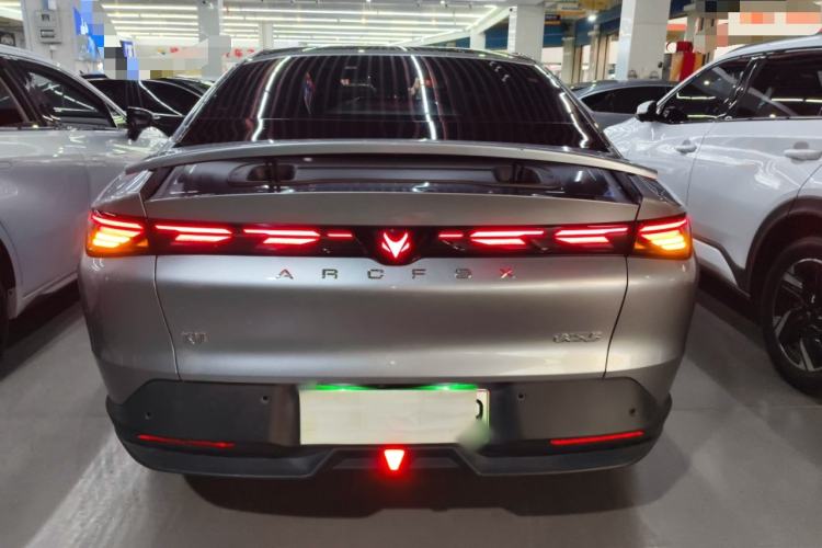 Used ARCFOX Alpha S5 2024 560MAX 185kW
