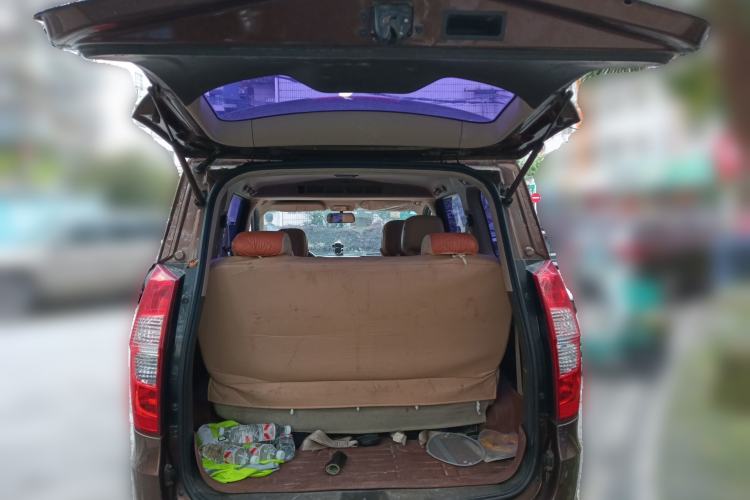 Used Wuling Hongguang 2014 1.5L S Standard Version Trunk