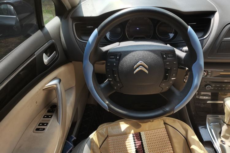 Used Citroen C5 2014 2.0L Automatic Zunyue Model Steering Wheel