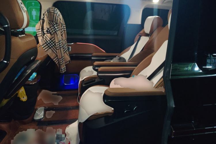 Used Hongqi HQ9 2023 2.0T Smart Connect Flagship Edition
