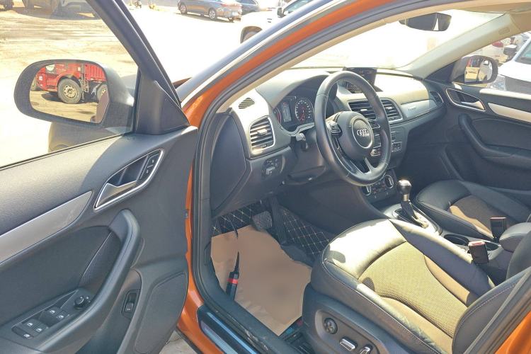 Used Audi Q3 2017 30 TFSI Fashion Model