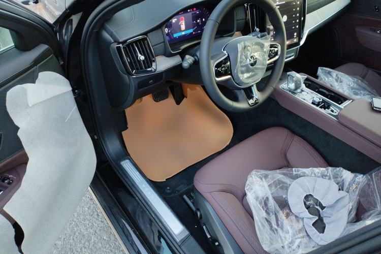 Used Volvo S90 2026 B5 Zhiyi Luxury Edition